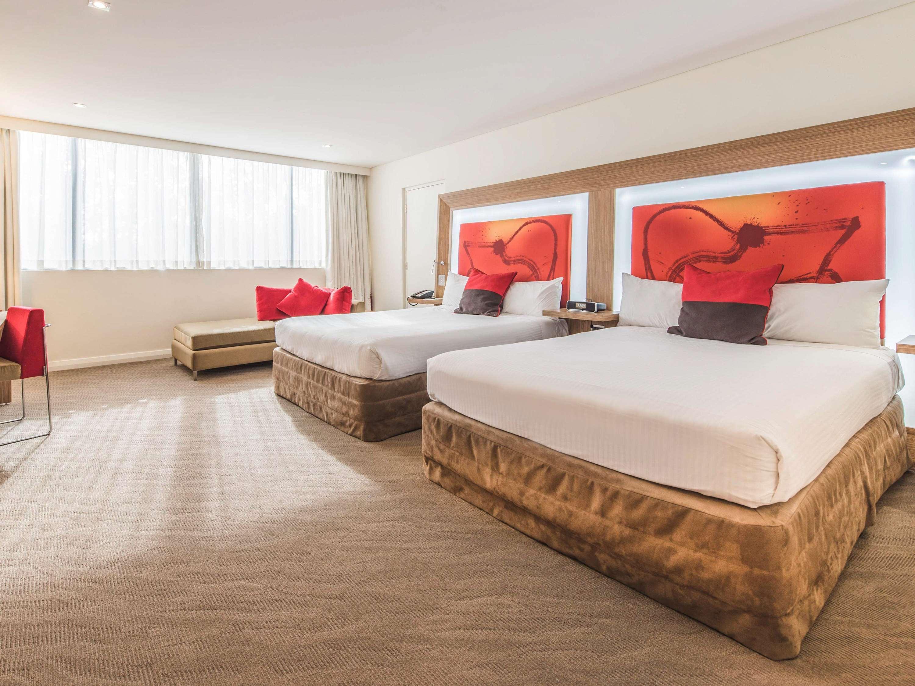 Novotel Sydney West Hq Рути Хилл Экстерьер фото