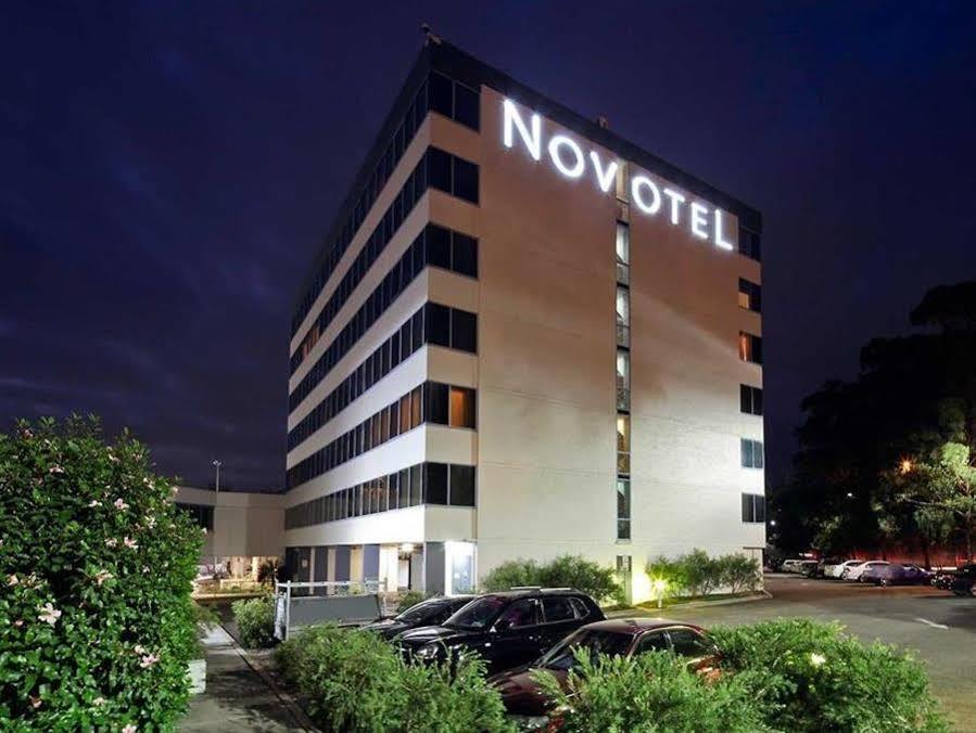 Novotel Sydney West Hq Рути Хилл Экстерьер фото