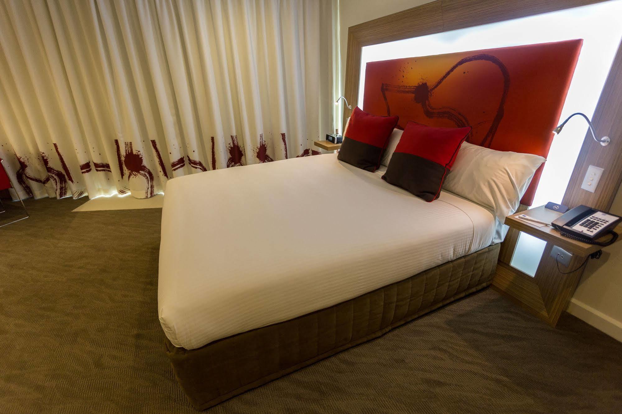 Novotel Sydney West Hq Рути Хилл Экстерьер фото