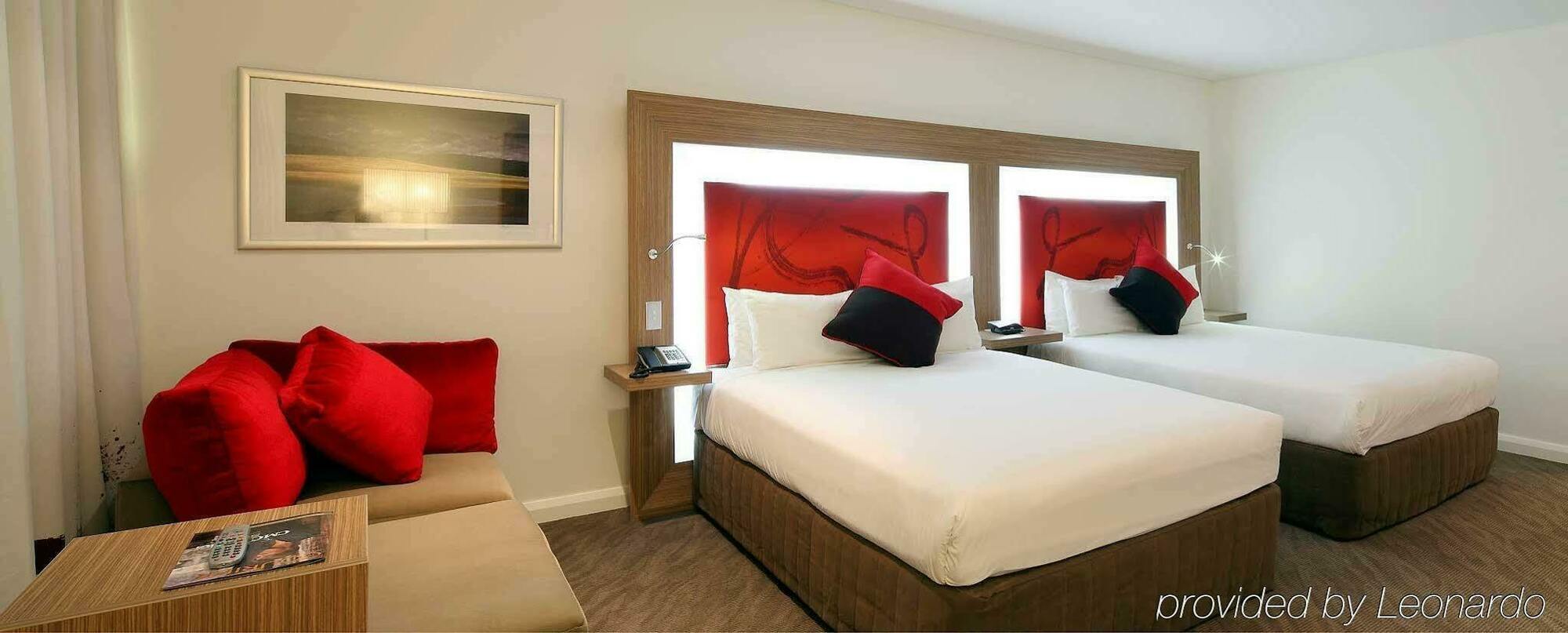 Novotel Sydney West Hq Рути Хилл Экстерьер фото
